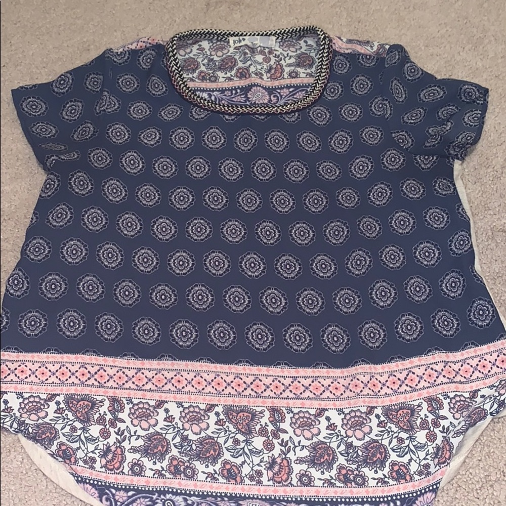 women’s blouse